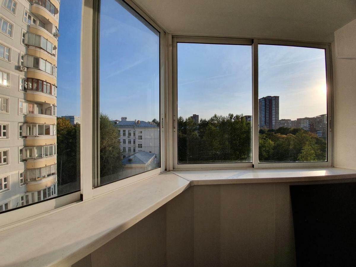 Apartamenty Na Vlasová Moszkva Kültér fotó